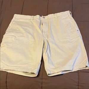 Duluth Trading Co Men's Tan Cargo Shorts